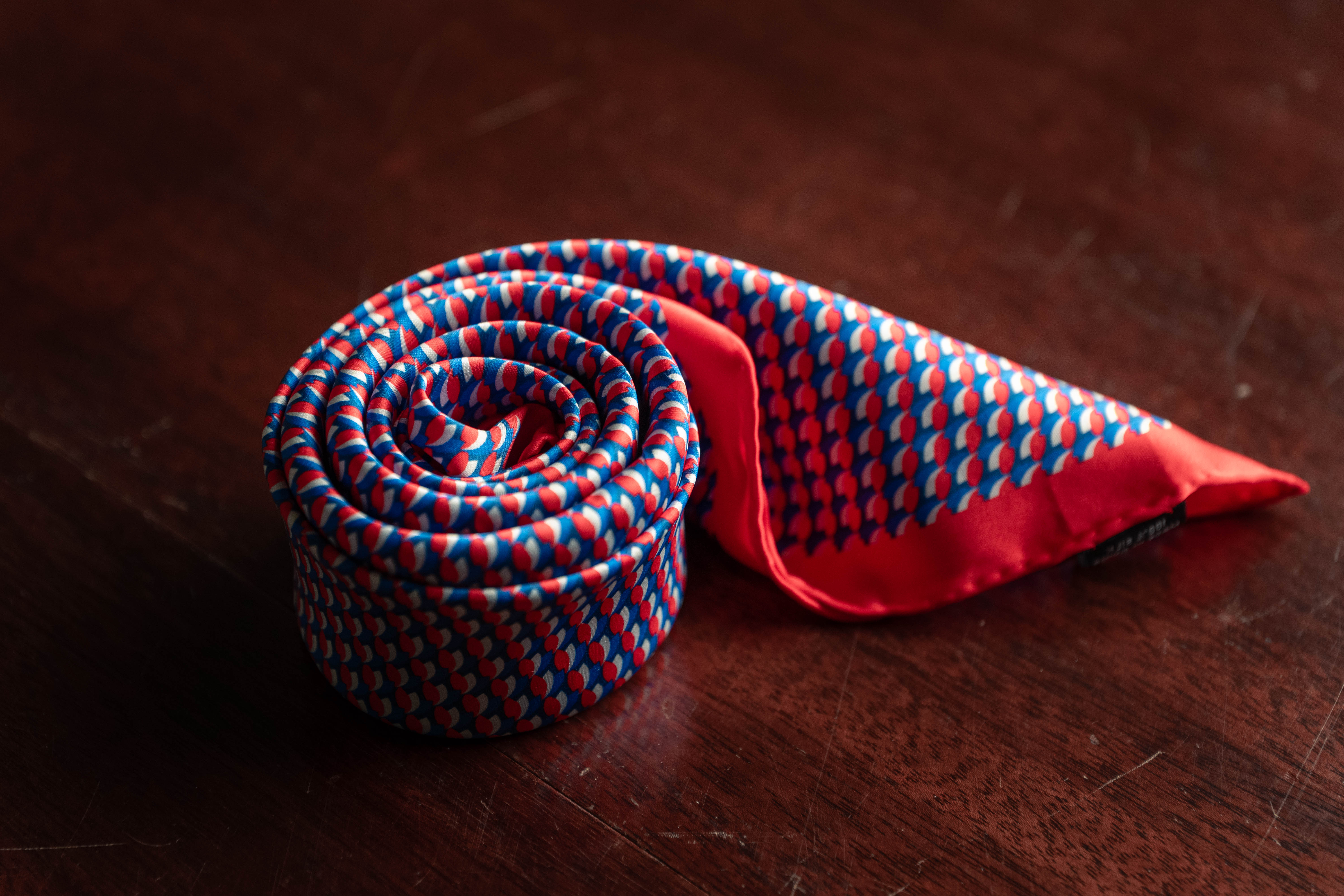 Carré de soie le Damier Reconquête!